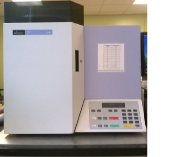 PE 2400 Elemental Analyzer 